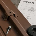 Cavalier bac acier sur tôle, joint EPDM et compatibilité de nervure
