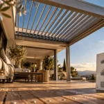 Orientation lame pergola vent : lames ouvertes à 90° face aux rafales